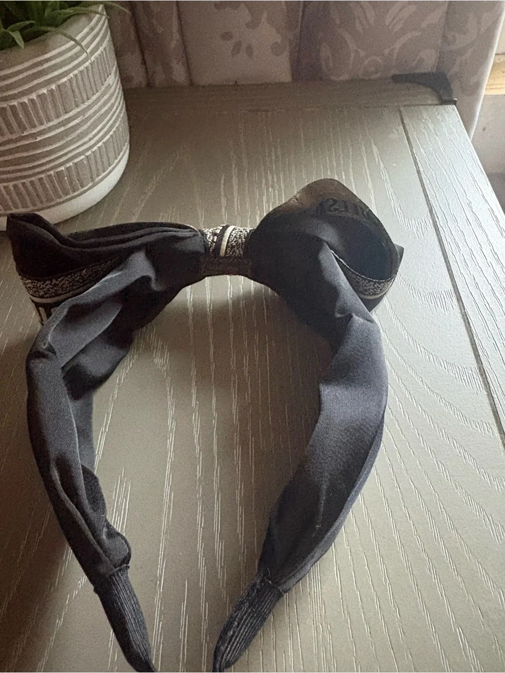 FASHION  Black Logo Bow Headband